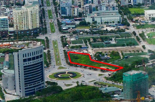Sở Tài nguyên Môi trường Hà Nội xác định, Vietcombank đã vi phạm Luật Đất đai và đề nghị UBND quận Cầu Giấy căn cứ quy chế đấu giá quyền sử dụng đất lập hồ sơ thu hồi đất.